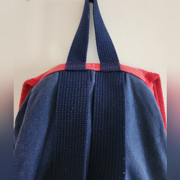 SOLD - Disney Backpack Blue/Red with Mickey, Duffy Duck and Goofy Embroided - Picture 7 of 14